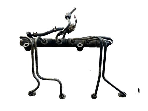 Used Injection rail Injection rail TOYOTA AVENSIS VERSO (_M2_) 2.0 D (CLM20_, CLM20R) (116 hp) 35379319 35379319