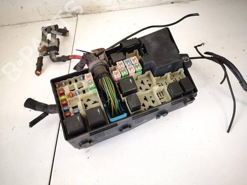 Used Fuse box Fuse box VOLVO V50 (545) 2.0 D (136 hp) 32565119 32565119