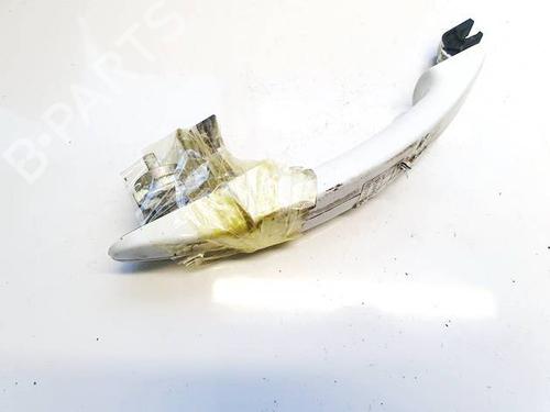 Used Front left exterior door handle Front left exterior door handle 35152982 35152982