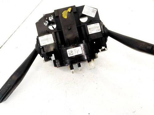 Used Warning switch Warning switch VW GOLF V (1K1) 1.9 TDI (90 hp) 35269212 35269212