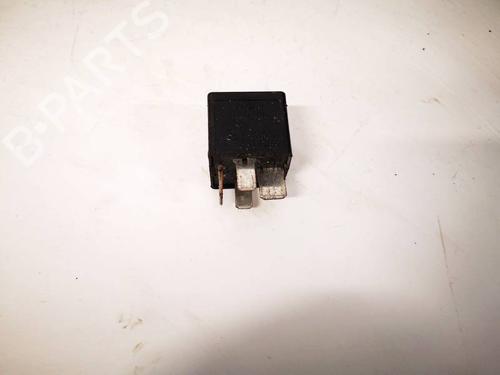 Outra BMW 5 (E60) 525 d (197 hp) 32769492