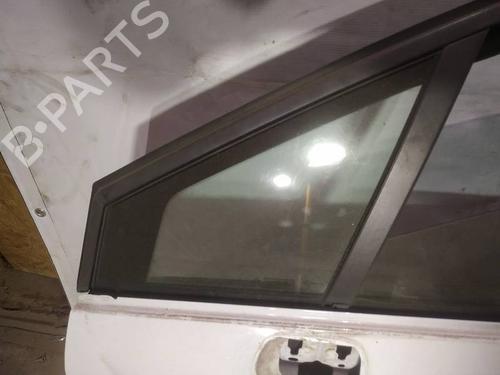 Used Front left quarter glass Front left quarter glass 35058979 35058979