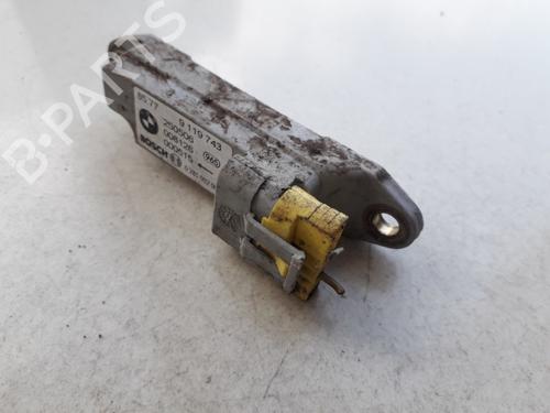 Used Electronic module Electronic module BMW X5 (E53) 3.0 d (218 hp) 33516570 33516570