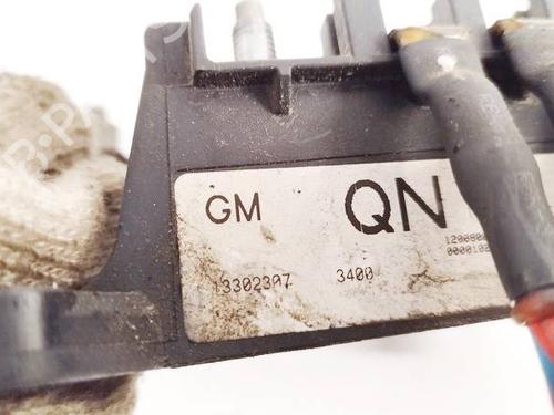 Fuse box OPEL ASTRA J (P10) 1.7 CDTI (68) | BP38478128E1 - Image 2