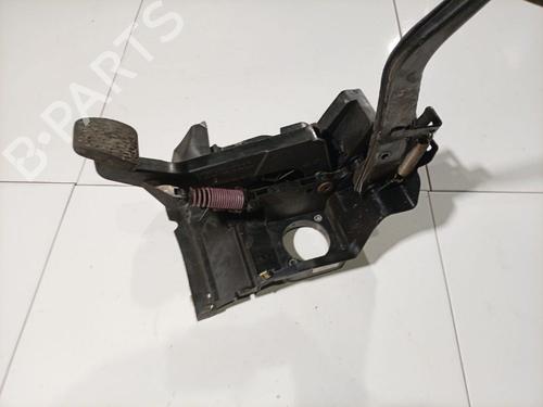 Pedal Pedal MERCEDES-BENZ C-CLASS (W203) C 200 Kompressor (203.042) (163 hp) 36685765 36685765