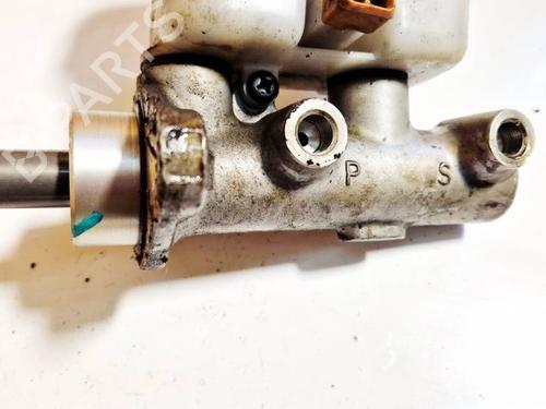 Used Brake master cylinder Brake master cylinder 35016813 35016813
