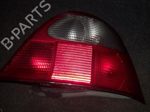 right-taillight-rover-200-ii-hatchback-rf-1995-1996-1997-1998-1999-2000-35648019 main image