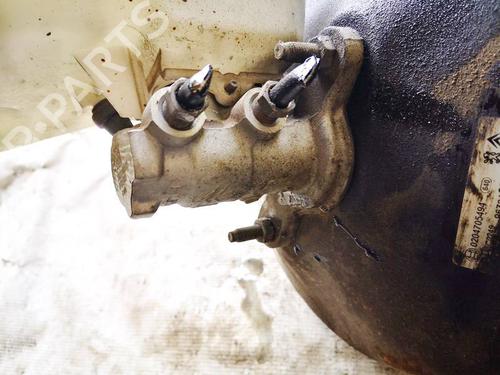 Used Brake master cylinder Brake master cylinder CITROËN C3 II (SC_) 1.4 HDi 70 (SC8HZC, SC8HR0, SC8HP4) (68 hp) 34989518 34989518