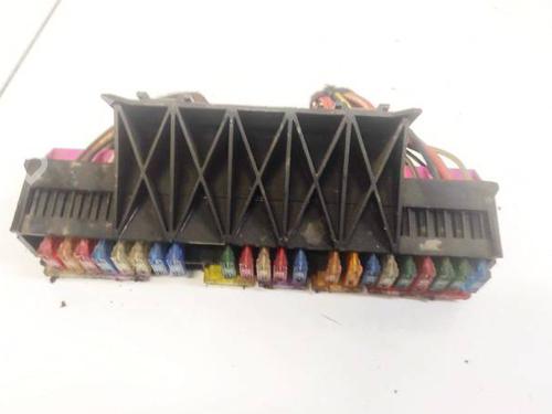 Used Fuse box Fuse box VW SHARAN (7M8, 7M9, 7M6) 1.9 TDI (115 hp) 32968098 32968098