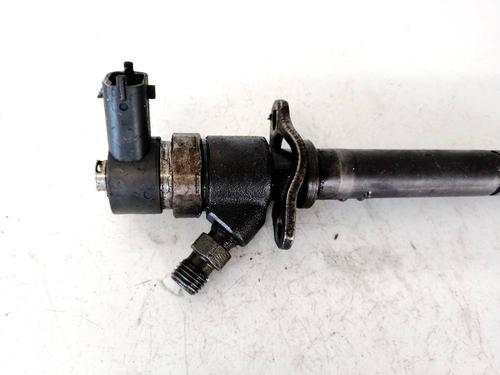 Injector VOLVO S60 I (384) D5 | BP35236768M100 - Image 2