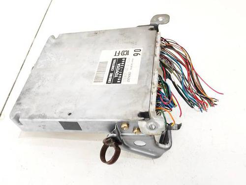 Used Engine control unit (ECU) Engine control unit (ECU) TOYOTA COROLLA Verso (_E12_) 2.0 D-4D (CDE120_, CDE120R) (90 hp) 32945684 32945684