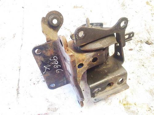 Used Engine mount NISSAN PRIMERA Hatchback (P12) 2.2 Di (126 hp) 32604980