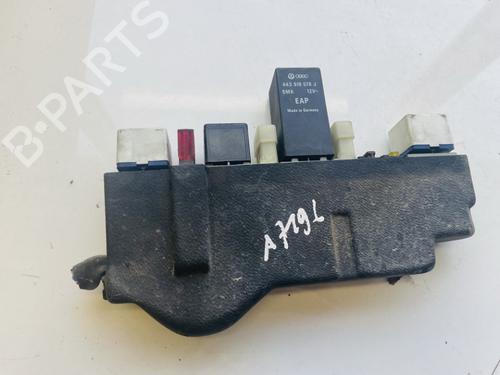 Used Fuse box Fuse box VW GOLF IV (1J1) 1.9 TDI (110 hp) 32880661 32880661