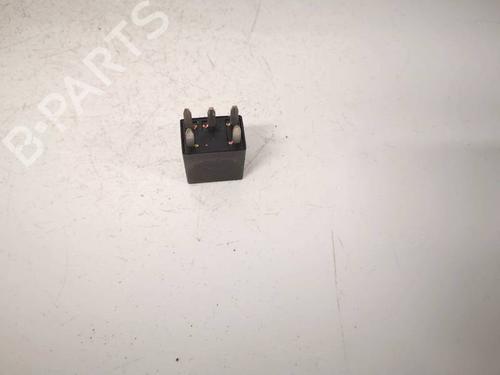 Electronic sensor CHEVROLET CRUZE (J300) 2.0 CDI | BP34502044M84 - Image 2