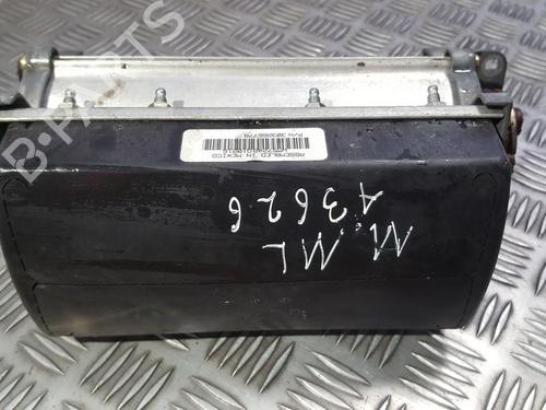 Used Passenger airbag Passenger airbag MERCEDES-BENZ M-CLASS (W163) ML 270 CDI (163.113) (163 hp) 33494363 33494363