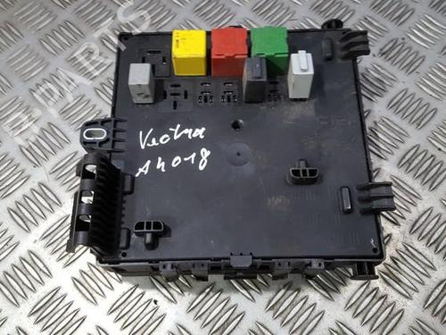 Used Electronic module Electronic module OPEL VECTRA C (Z02) 1.9 CDTI (F69) (120 hp) 35692542 35692542