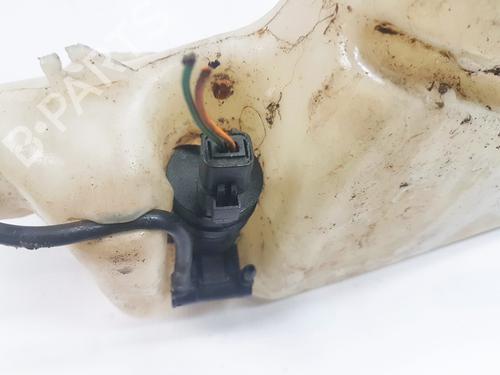 Used Washer pump Washer pump 35880738 35880738