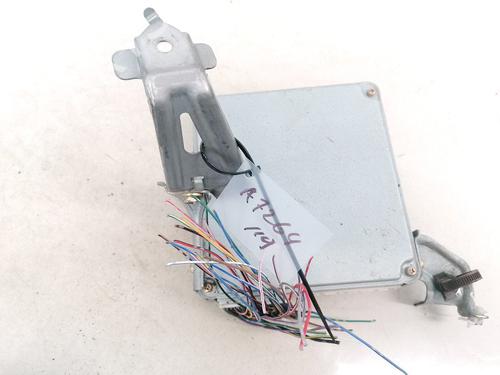 Used Engine control unit (ECU) Engine control unit (ECU) TOYOTA AVENSIS VERSO (_M2_) 2.0 D (CLM20_, CLM20R) (116 hp) 32884154 32884154