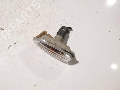 Used Right side indicator Right side indicator 38503689 38503689