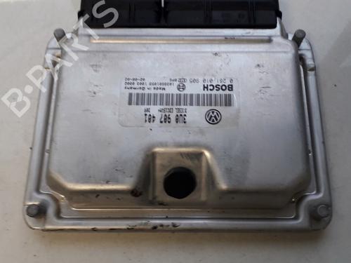 Used Engine control unit (ECU) Engine control unit (ECU) SKODA SUPERB I (3U4) 2.5 TDI (155 hp) 33513539 33513539
