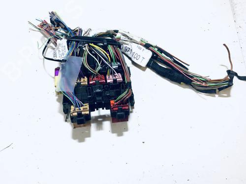 Used Fuse box Fuse box AUDI A6 C5 (4B2, 4B4) 2.5 TDI (150 hp) 33074856 33074856