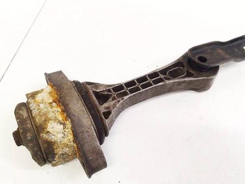 Used Engine mount Engine mount VW GOLF IV (1J1) 1.6 (100 hp) 32625547 32625547