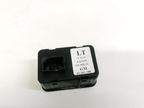 Switch OPEL ZAFIRA A MPV (T98) 2.0 DTI 16V (F75) | BP32894882I30 - Image 2