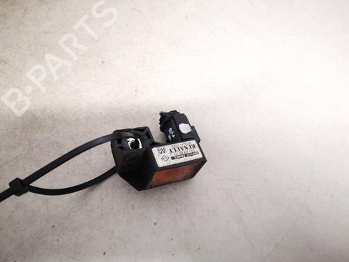 Used Electronic module Electronic module RENAULT SCÉNIC II (JM0/1_) 1.5 dCi (JM1F) (86 hp) 32927741 32927741