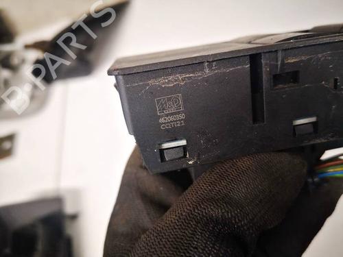 Switch OPEL ASTRA H (A04) 1.6 (L48) | BP33613083I30 - Image 3