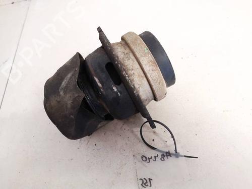 Used Engine mount Engine mount VW TOUAREG (7LA, 7L6, 7L7) 2.5 R5 TDI (174 hp) 32926602 32926602