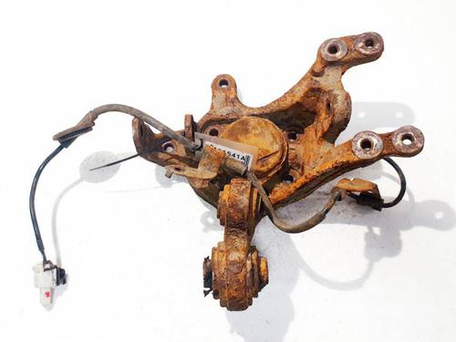 Used Left rear steering knuckle Left rear steering knuckle HYUNDAI i30 Estate (FD) 1.4 (109 hp) 39999215 39999215