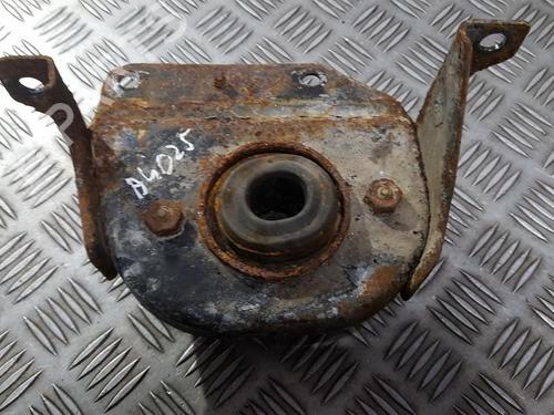 Used Engine mount Engine mount PEUGEOT 406 (8B) 2.1 TD 12V (109 hp) 33496898 33496898