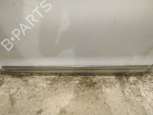 Gummilist Gummilist CITROËN C5 III (RD_) 1.6 HDi 110 (RD9HZC) (109 hp) 36829799 36829799