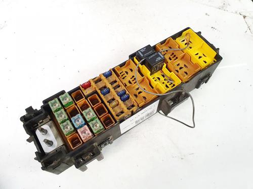 Used Fuse box Fuse box JEEP GRAND CHEROKEE II (WJ, WG) 3.1 TD 4x4 (140 hp) 32889413 32889413
