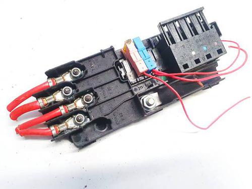 Used Fuse box Fuse box MERCEDES-BENZ E-CLASS (W211) E 320 CDI (211.026) (204 hp) 32542427 32542427
