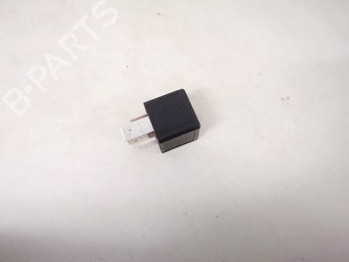 Electronic sensor FIAT STILO (192_) 1.9 JTD (192_XF1A) | BP33083344M84 - Image 3