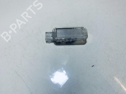 Kabinelys Kabinelys VW GOLF IV (1J1) 1.9 TDI (90 hp) 35596609 35596609