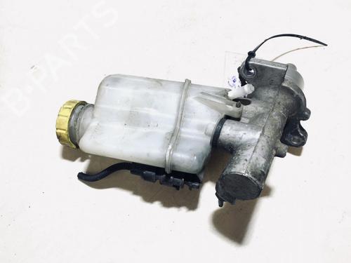 Used Brake master cylinder Brake master cylinder ALFA ROMEO 147 (937_) 1.9 JTDM (937.AXD1A, 937.AXV1A, 937.BXB1A) (115 hp) 35576989 35576989