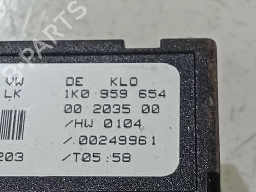 Electronic module VW GOLF V (1K1) 2.0 TDI | BP39116051M83 - Image 4
