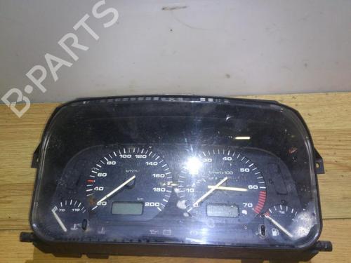 Used Instrument cluster Instrument cluster VW GOLF III (1H1) 1.4 (60 hp) 35838471 35838471