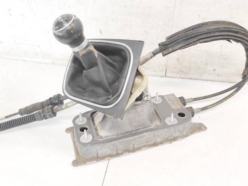 Used Gear lever Gear lever VW GOLF V (1K1) 1.9 TDI (105 hp) 35339103 35339103