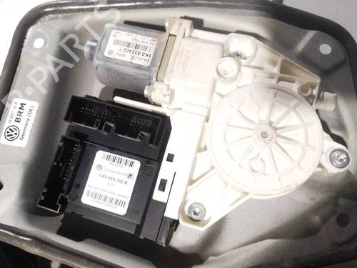 Used Right front window motor Right front window motor VW GOLF V (1K1) 1.9 TDI (105 hp) 35016276 35016276