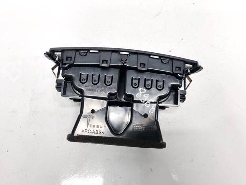 Air vent TESLA MODEL S (5YJS) 85D AWD | BP32618479I21