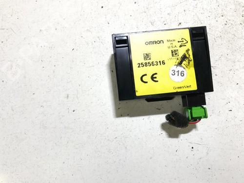 electronic-module-chevrolet-captiva-c100-c140-2006-33510379 main image