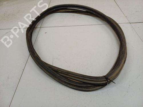 Gummilist Gummilist MITSUBISHI PAJERO PININ I (H6_W, H7_W) 2.0 GDI (H67W, H77W) (129 hp) 39701576 39701576
