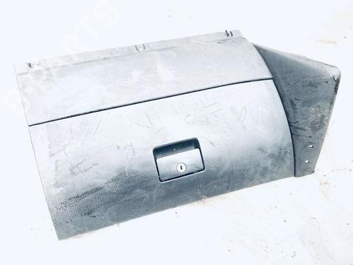 Used Glove box Glove box VW BORA I (1J2) 1.9 TDI (115 hp) 35877248 35877248