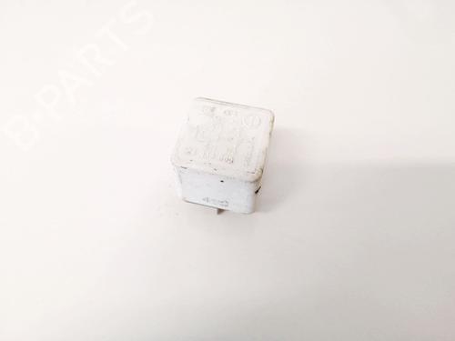 other-toyota-yaris-_p1_-1999-2000-2001-2002-2003-2004-2005-33066297 main image