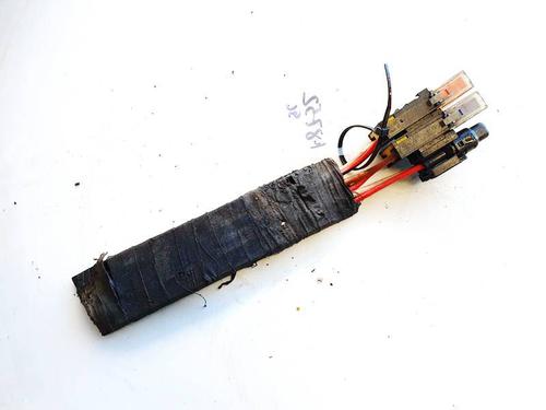 Used Fuse box Fuse box CITROËN JUMPER I Van (230L) 2.8 HDi (128 hp) 32930957 32930957