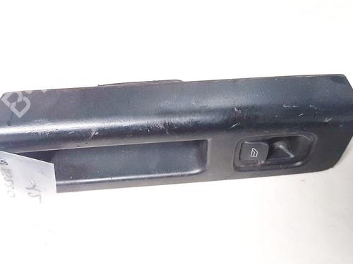 Used Switch Switch VOLVO V50 (545) 1.6 D (110 hp) 33100940 33100940