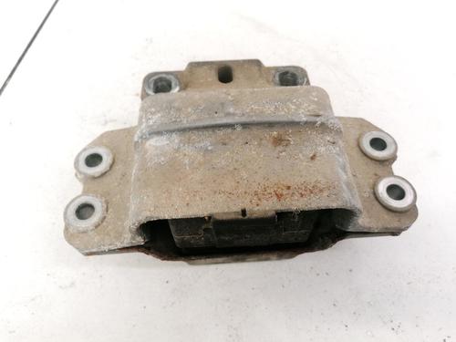 Used Engine mount Engine mount VW TOURAN (1T1, 1T2) 1.9 TDI (100 hp) 32912949 32912949